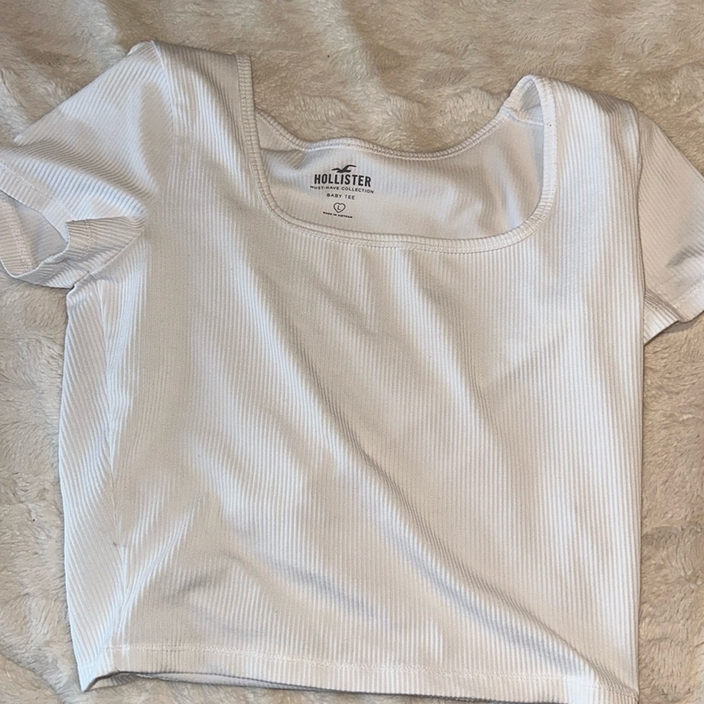 Hollister Baby Tee